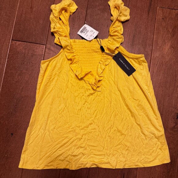 NWT Cable & Gauge Yellow Tank – Size Medium – Ruffle Sleeves – Flowy & Comfy - Picture 6 of 6